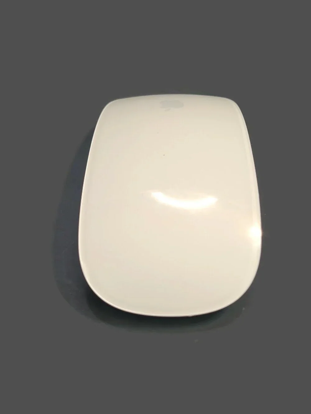 Apple Magic Mouse 2 A1657 EMC 2923 Lightning Port Edition | NEEDS Cable | WORKS